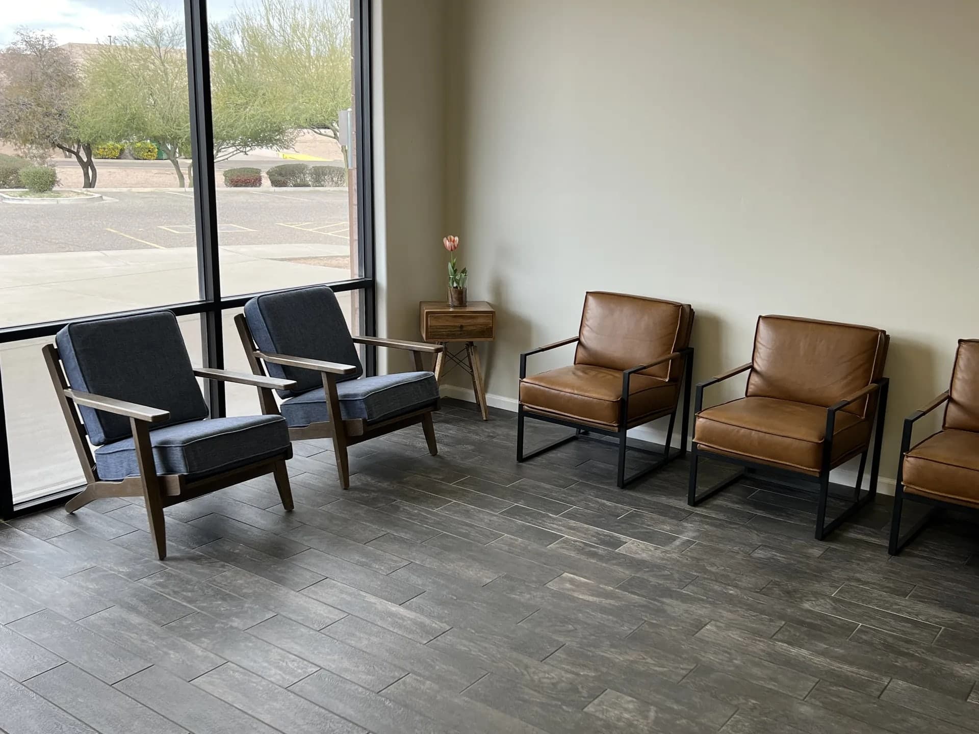 Mesa shop lounge seating by the front windows